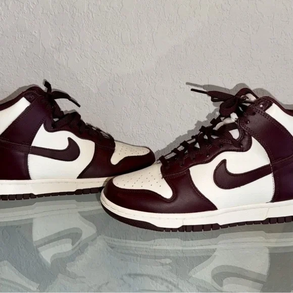 Nike Dunk High Burgundy Crush Womens 7 - Picture 1 of 5